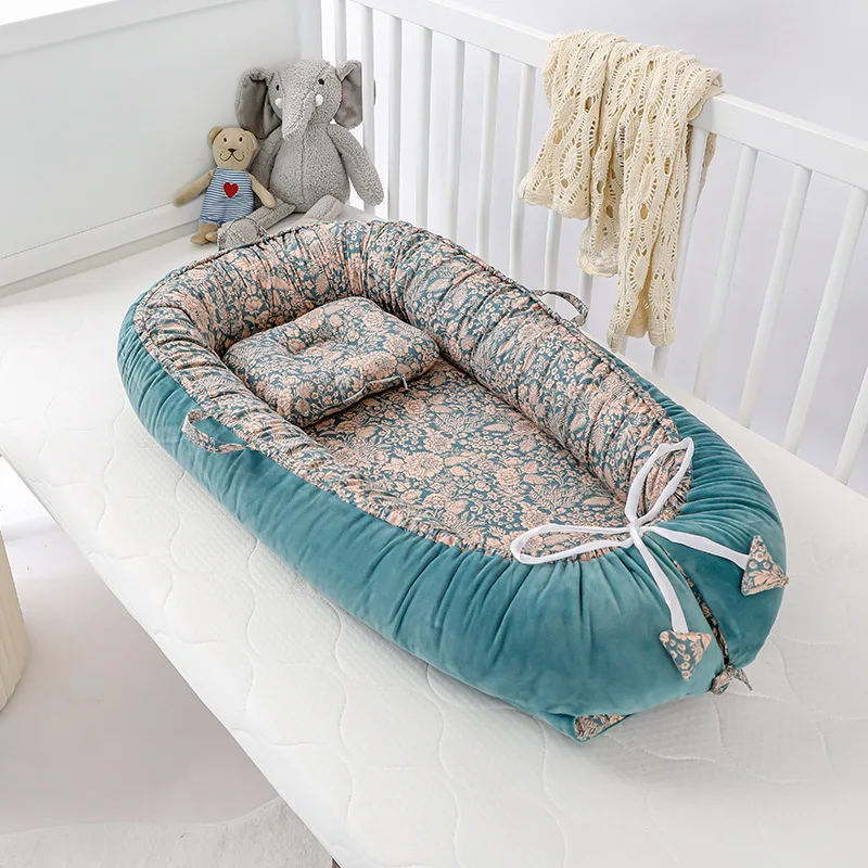 Reversible Velvet Bassinet,High-Density Memory Foam Bedding for Newborns, Machine-Washable Deform-Proof Baby Sleep Solution
