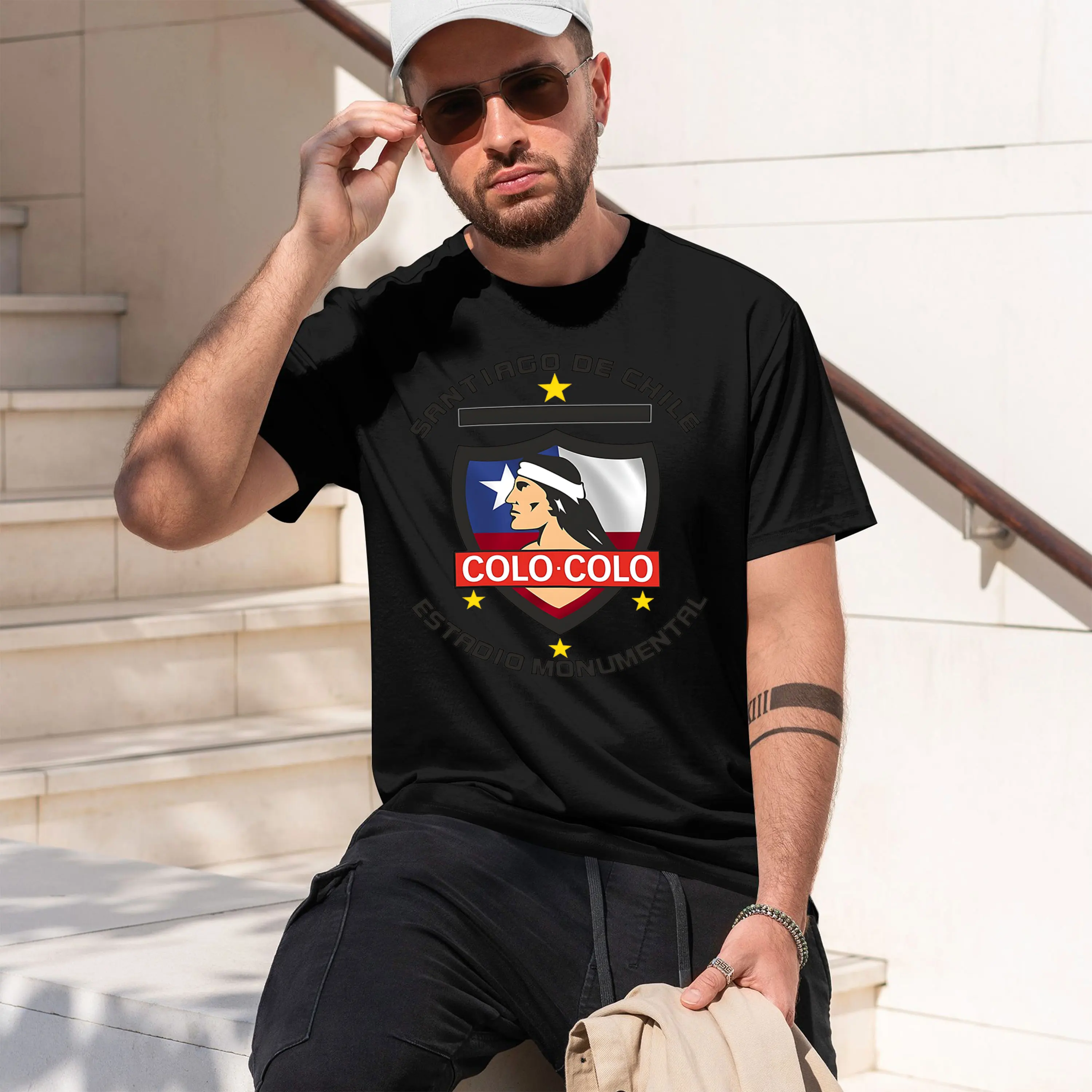SANTIAGO DE ILE COLO COLO ESTADIO MONUMENTAL 2026 Nuevo modelo Camiseta de manga corta con cuello redondo para hombre Clásica Casual Múltiples colores a