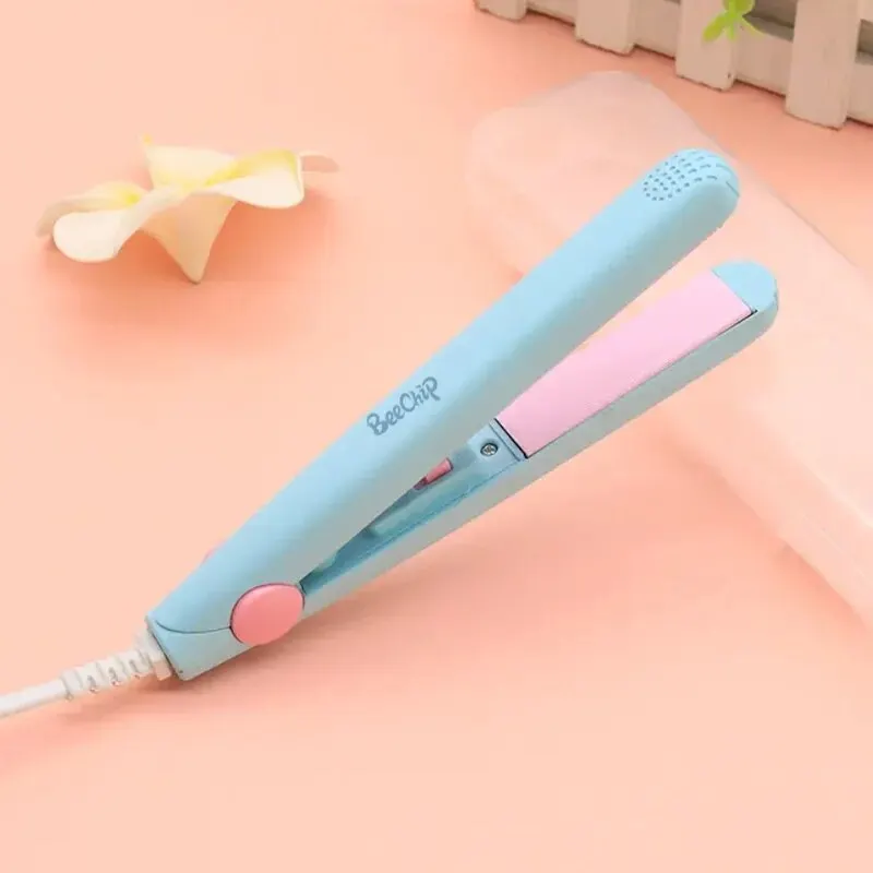 Mini Hair Straightener Clipboard Small Power Plug Curling Hair Straight Hair Girls Air Bangs Portable Hair Straightener