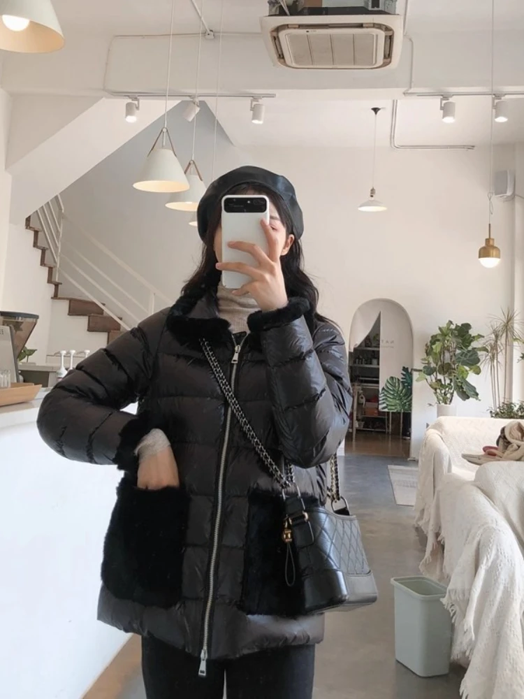 2025年冬 ダウンジャケット 本物のウサギの毛皮 ショート丈 パフコート レディース スタンドカラー ポケット 軽量 90% ホワイトダックダウン コート