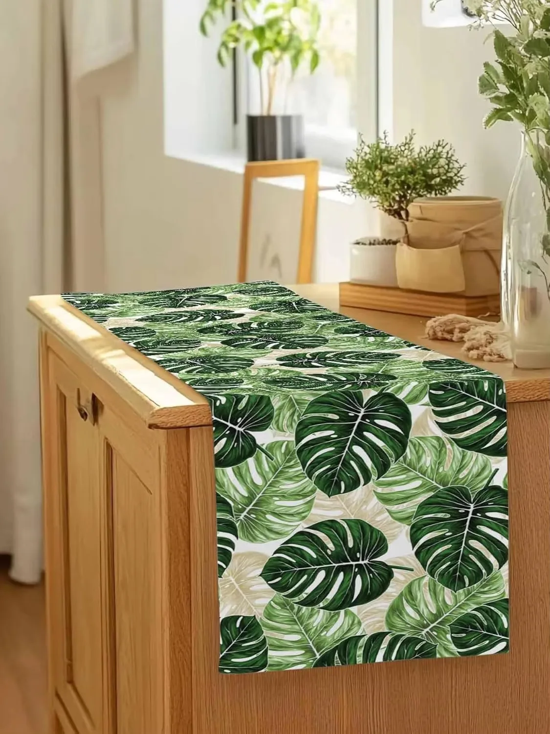 Summer Green Palm Table Runner Linen, Tropical Washable Decor for Holiday Party and Dining Celebration