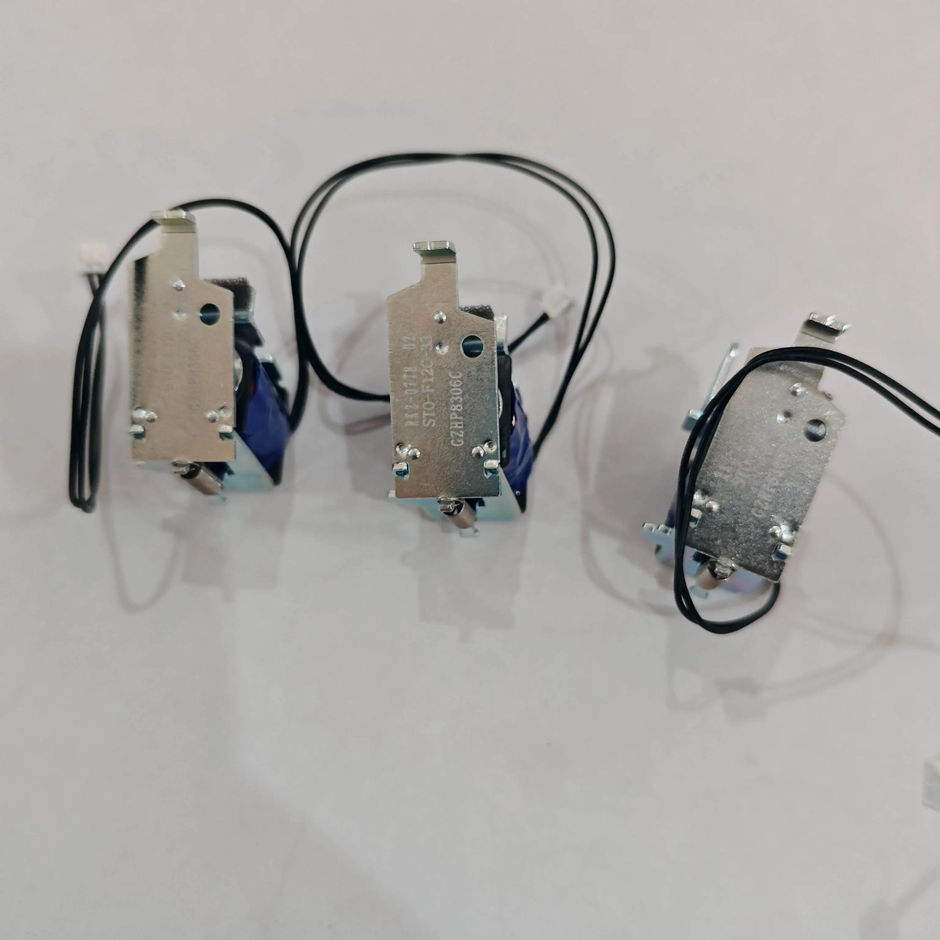 

1шт. RK2-0778-000 RK2-0778 Соленоид звукоснимателя для HP LaserJet 1010 1012 1015 1018 1020 M1005 1022 1319 для Canon LBP2900 L90 L160