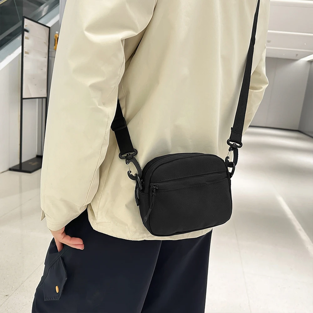 

Мужская сумка-кроссбоди с модным однотонным дизайном, сумка для телефона для активного отдыха и поездок, легкая маленькая сумка на одно плечо