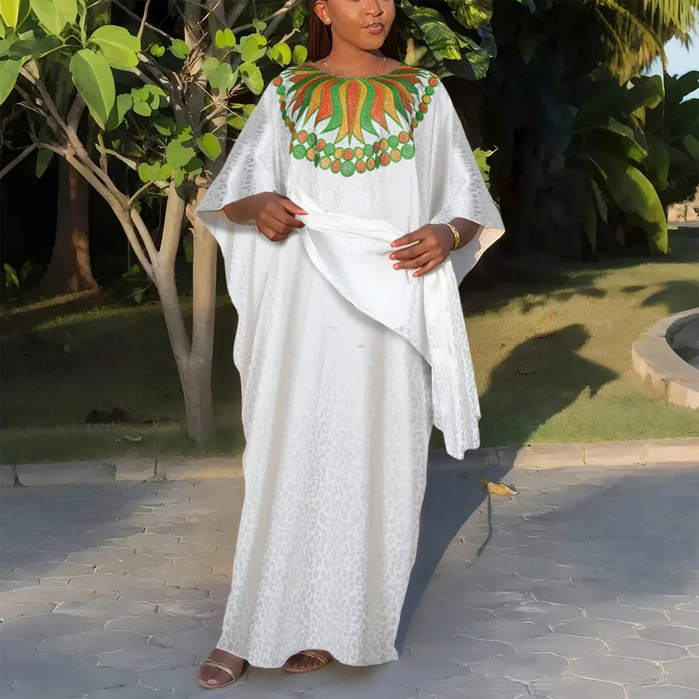 

White Abayas for Women 2025 New Traditional Africa Clothing Embroidery Turkey Muslim Dashiki Ankara Outfits Gowns Wholesale Robe