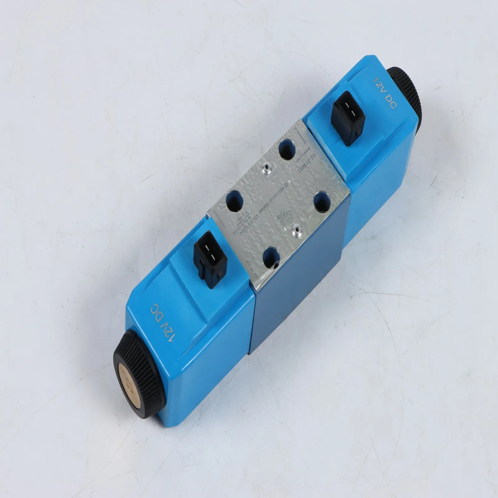 صمام الملف اللولبي 25/104700 لـ JCB 3CX 2CX SS620 PS760 PS720 SS640 PS745 جزء محرك الديزل ملحقات السيارة #4