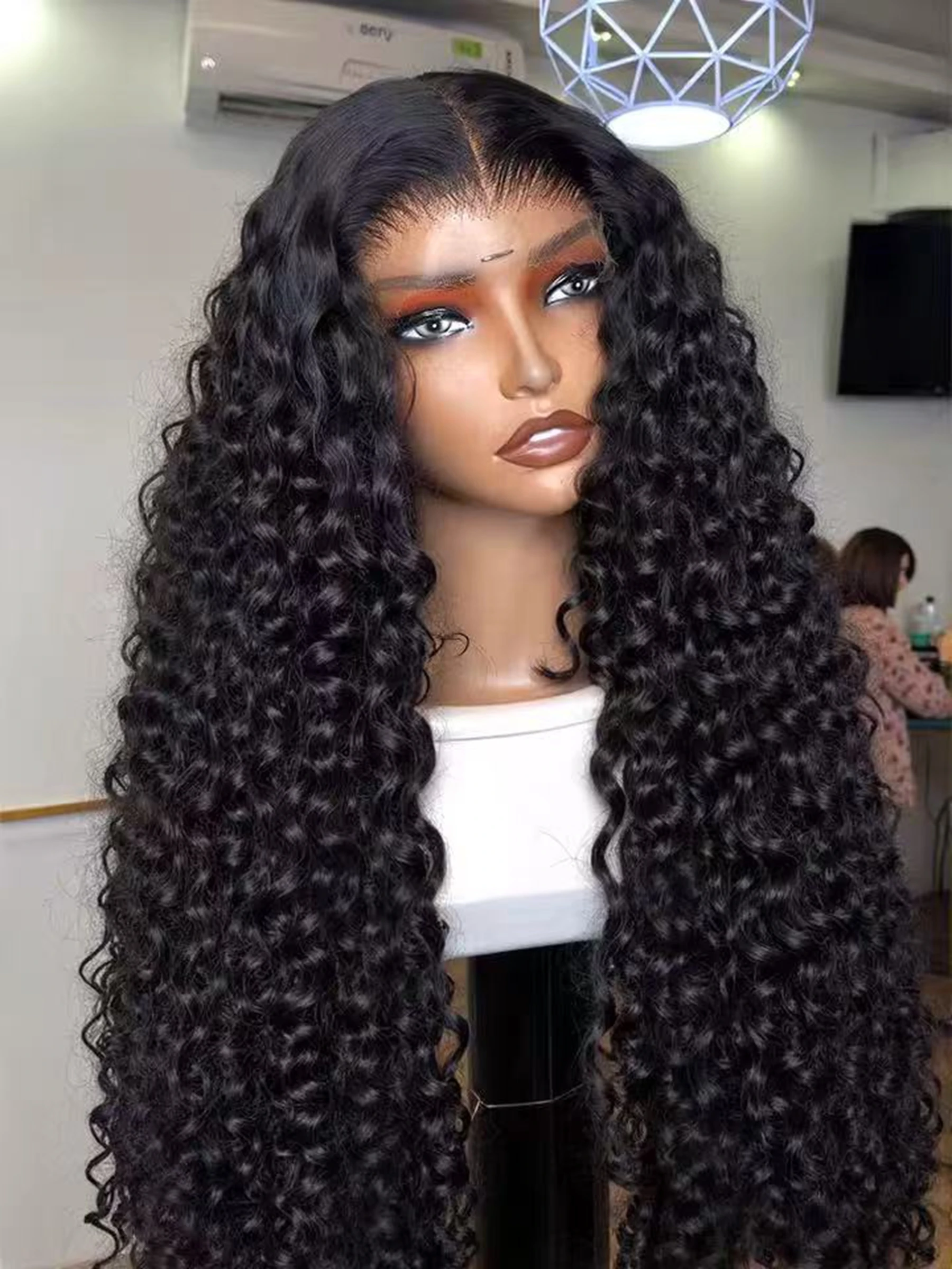 

Черный синтетический парик-хвост 13X4x1 HD Lace Frontal с глубокими волнами, предварительно прорезанный, для косплея, на каждый день, для вечеринок, свадеб, мягкие волосы, предварительно прорезанные.