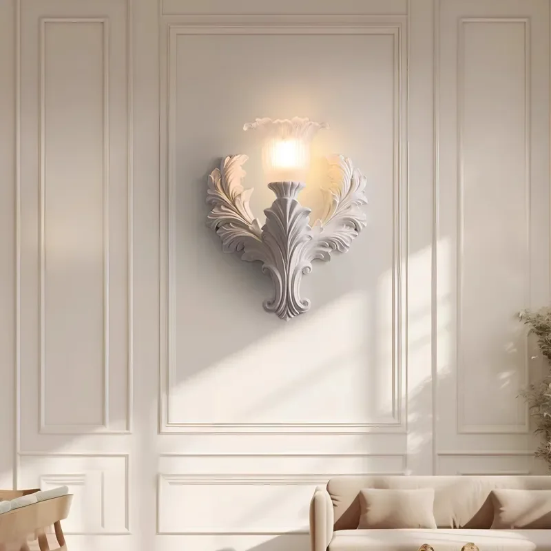 French Antique Wall Lamp Carved Flower Design Retro Art Lighting for Villa Living Room Corridor Home Improvement Background