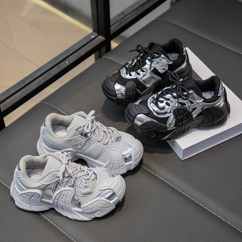 

Новинка 2023 года, детская новая трендовая спортивная обувь, дышащие кроссовки для бега для маленьких мальчиков, шикарная нескользящая обувь на толстой подошве для девочек