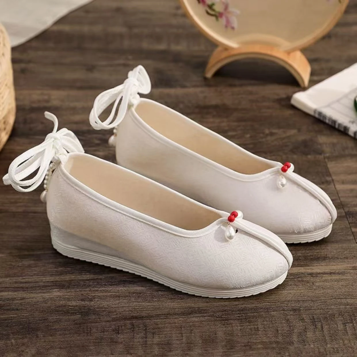Women Chinese Style Solid Color Hanfu Cloth Shoe Spring Autumn New Soft Sole Round Toe Ankle Strap Increased Internal Cloth shoe