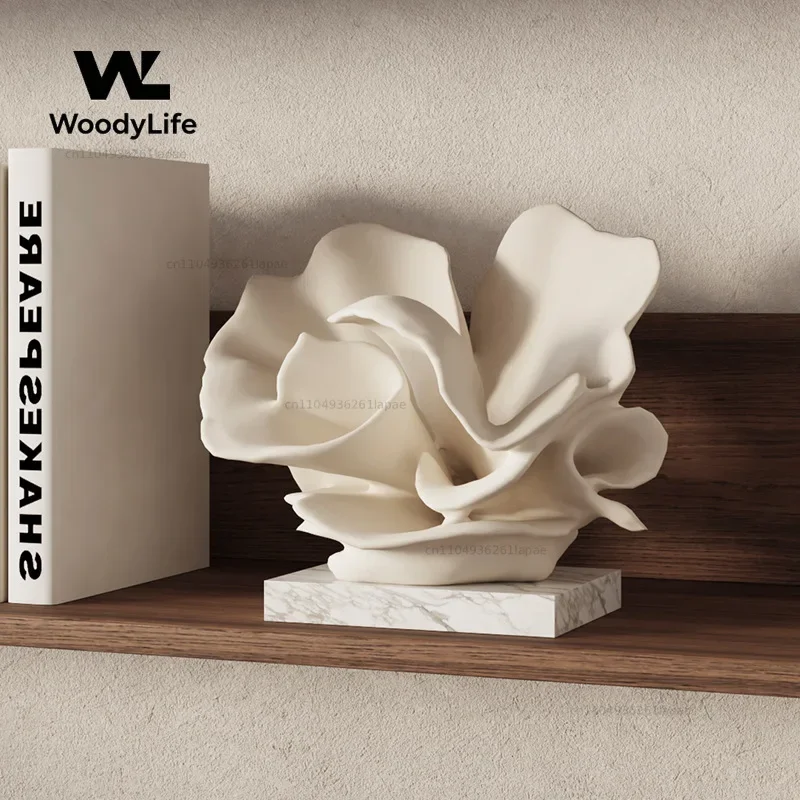 Resin Handicraft Artificial Coral Whelk Sea Shell Clamshell Manual Irregularity Decorative Figurines Home Decoration Accessories