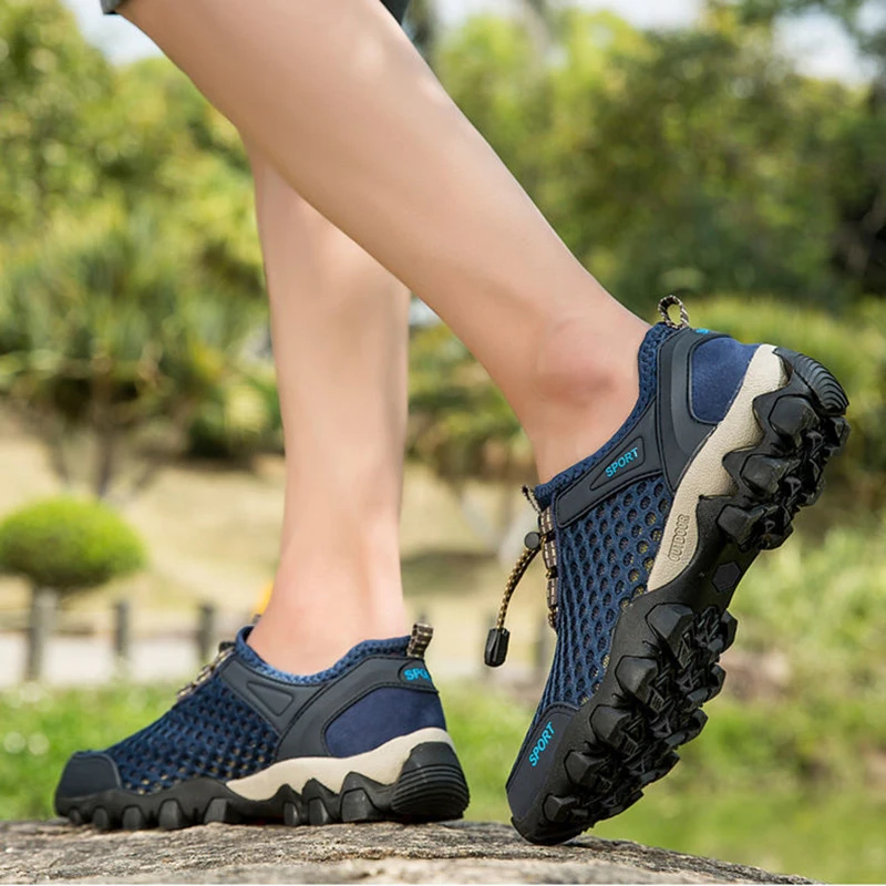 Men Mesh Summer Breathable Casual Shoes Antiskid Aqua Shoes Male Outdoor Leisure Sneakers Soft Hiking Footwear Zapatos Hombre