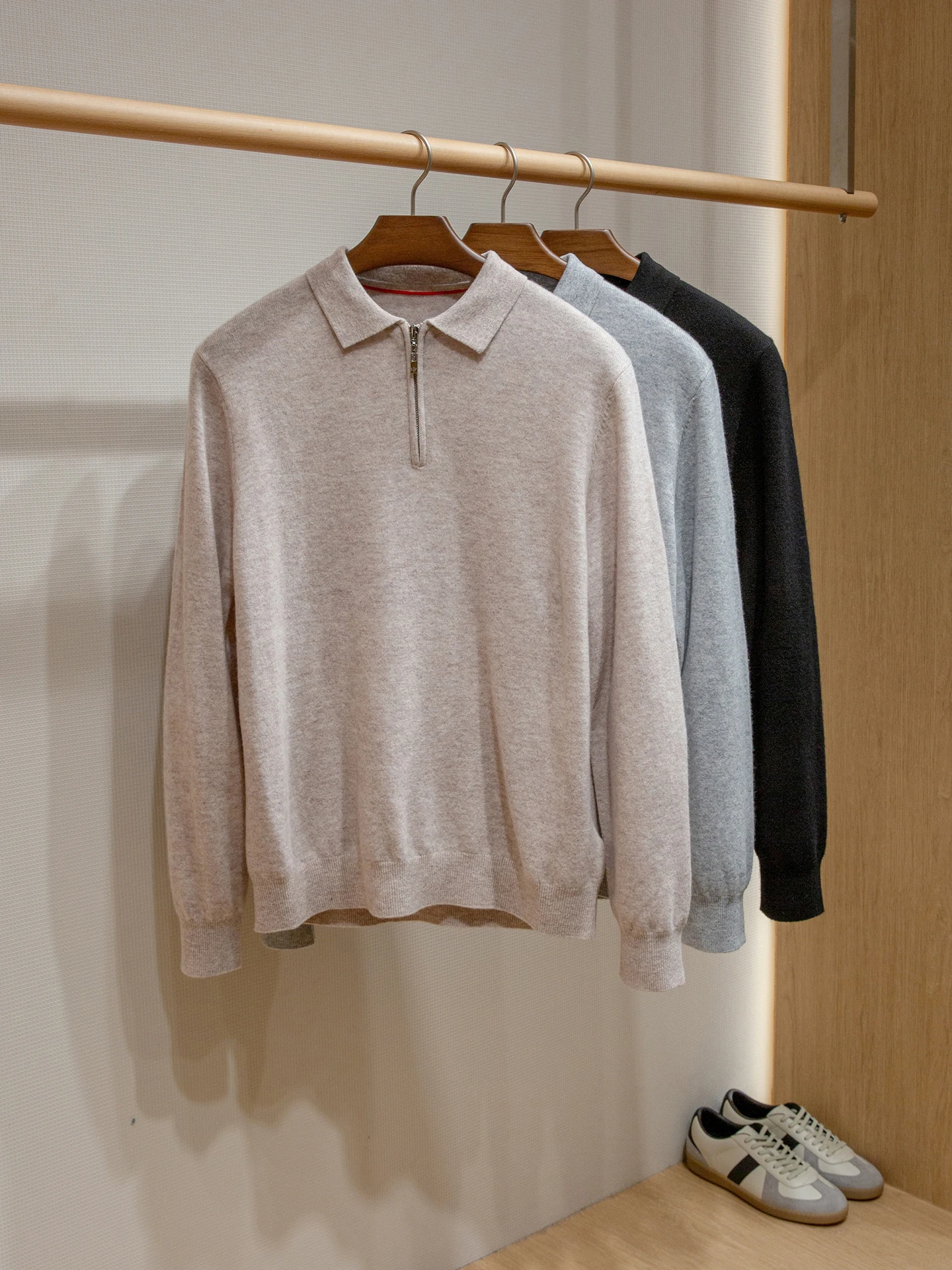 

LP 100% Wool Contrast Men's Lapel Zip Knitted Sweater