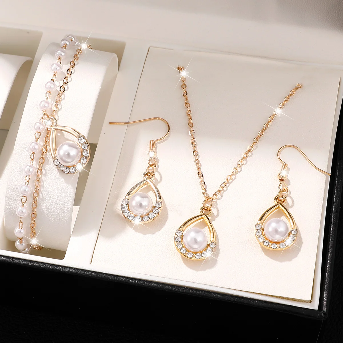 4Pcs Women Teardrop Pearl Rhin - огляд і ціна Resin Art Necklace