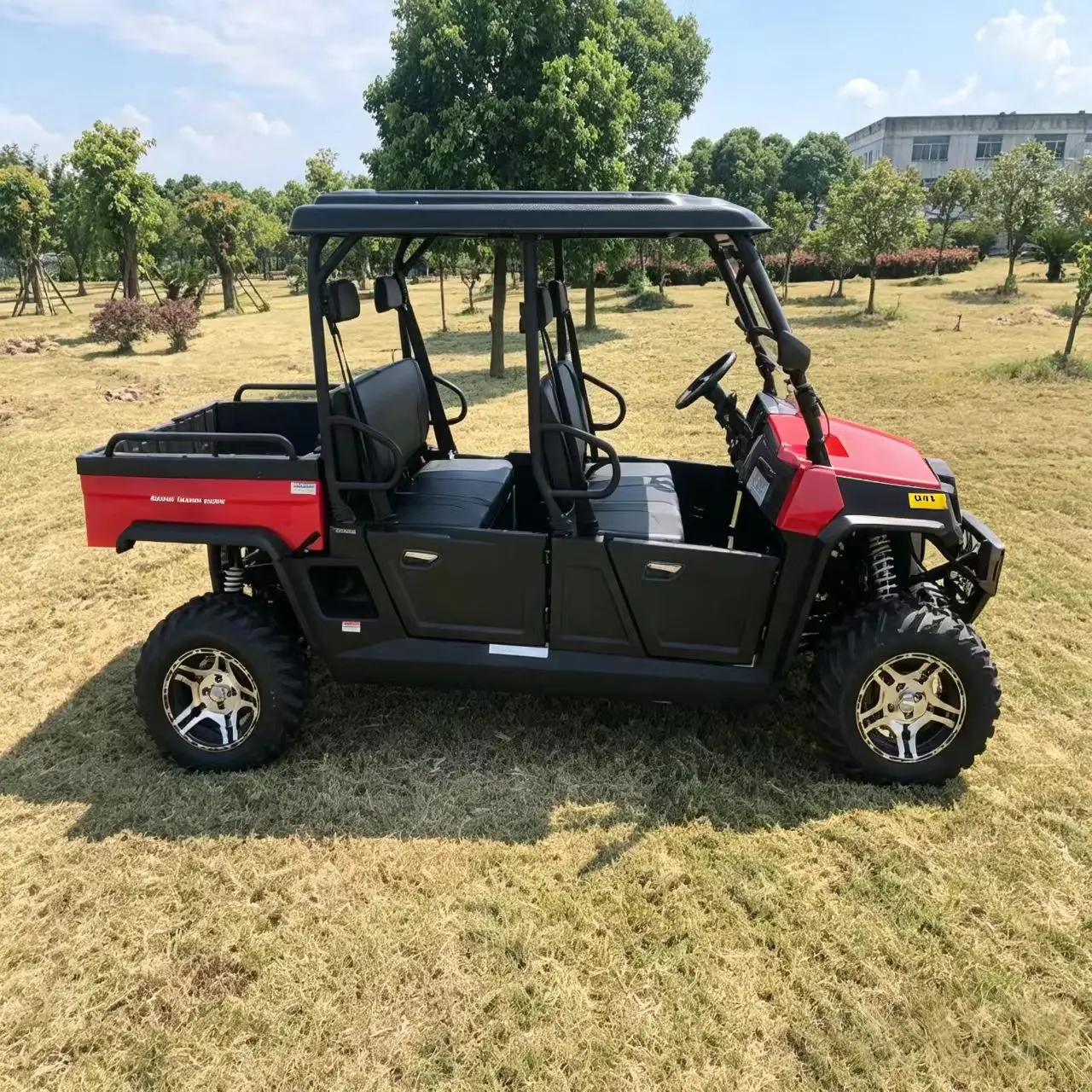 Four-door four-seat all-terrain UTV four-wheel drive off-road farmer vehicle mountain forest and orchard work vehicle