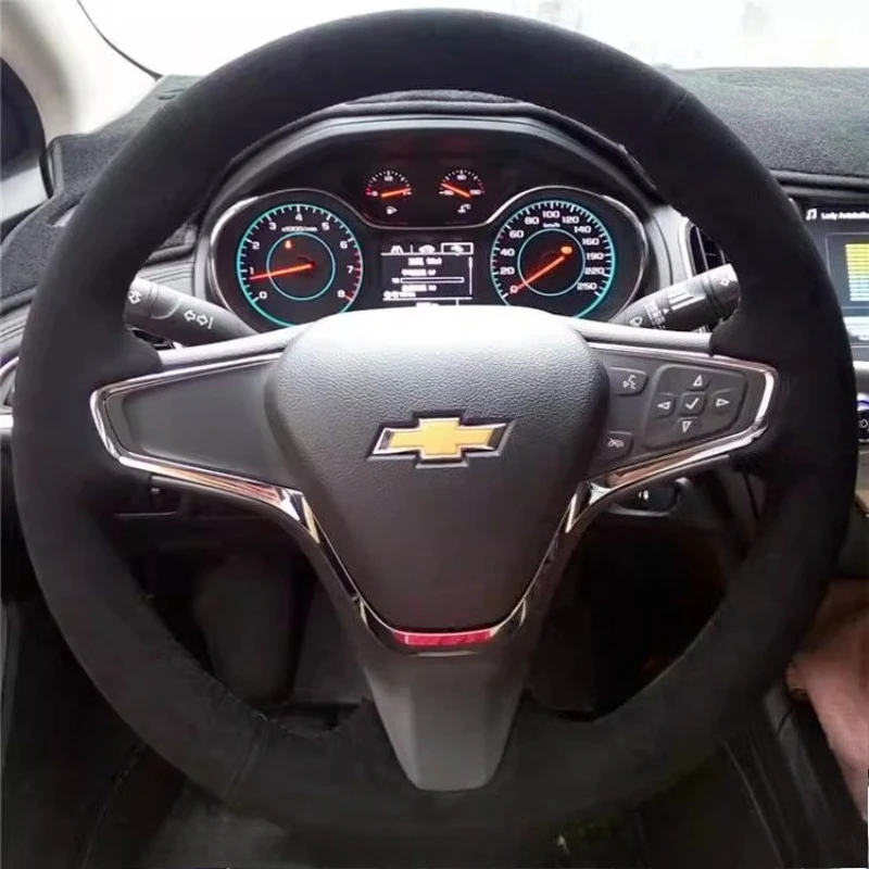 

Для Chevrolet Cruze 2014-2018 Volt 2016 2017, Нескользящий черный замшевый чехол на руль автомобиля с ручной прошивкой