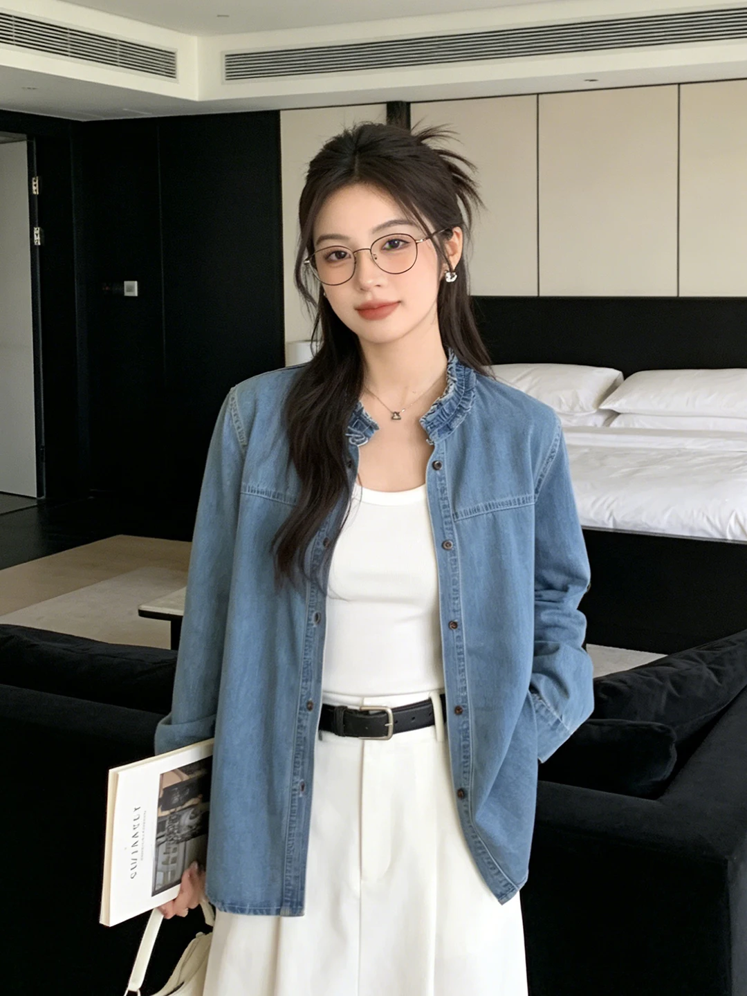 

Spring 2026 Loose Fit Casual Long Sve Blue Denim irt Women's Vintage Sle Korean Faion Sle Embellied Collar