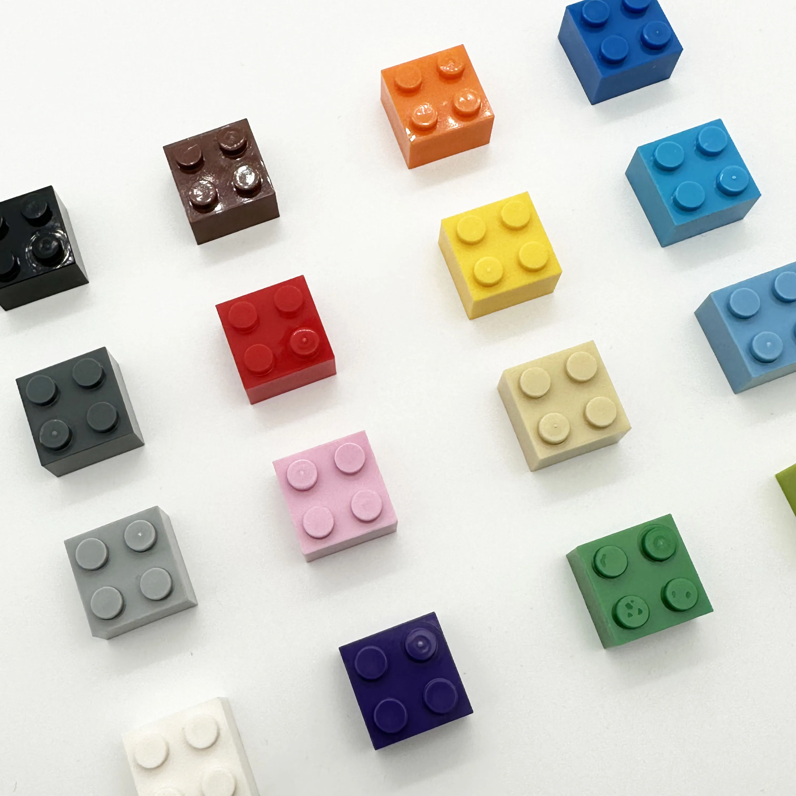 DIY Thick Figures Bricks 2x2 Dots Building Blocks Educational Classic Brick Compatible With 3003 Plastic Toys For Children