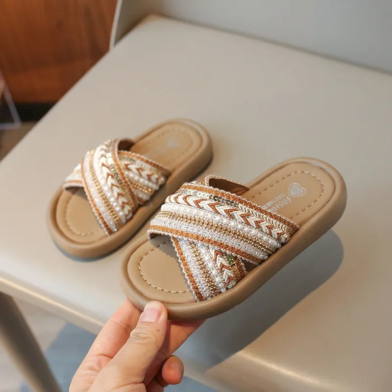 Girls' Woven Slippers Soft Soles New Summer 2024 Children's Retro Ethnic Style Beach Shoes Princess Sandals