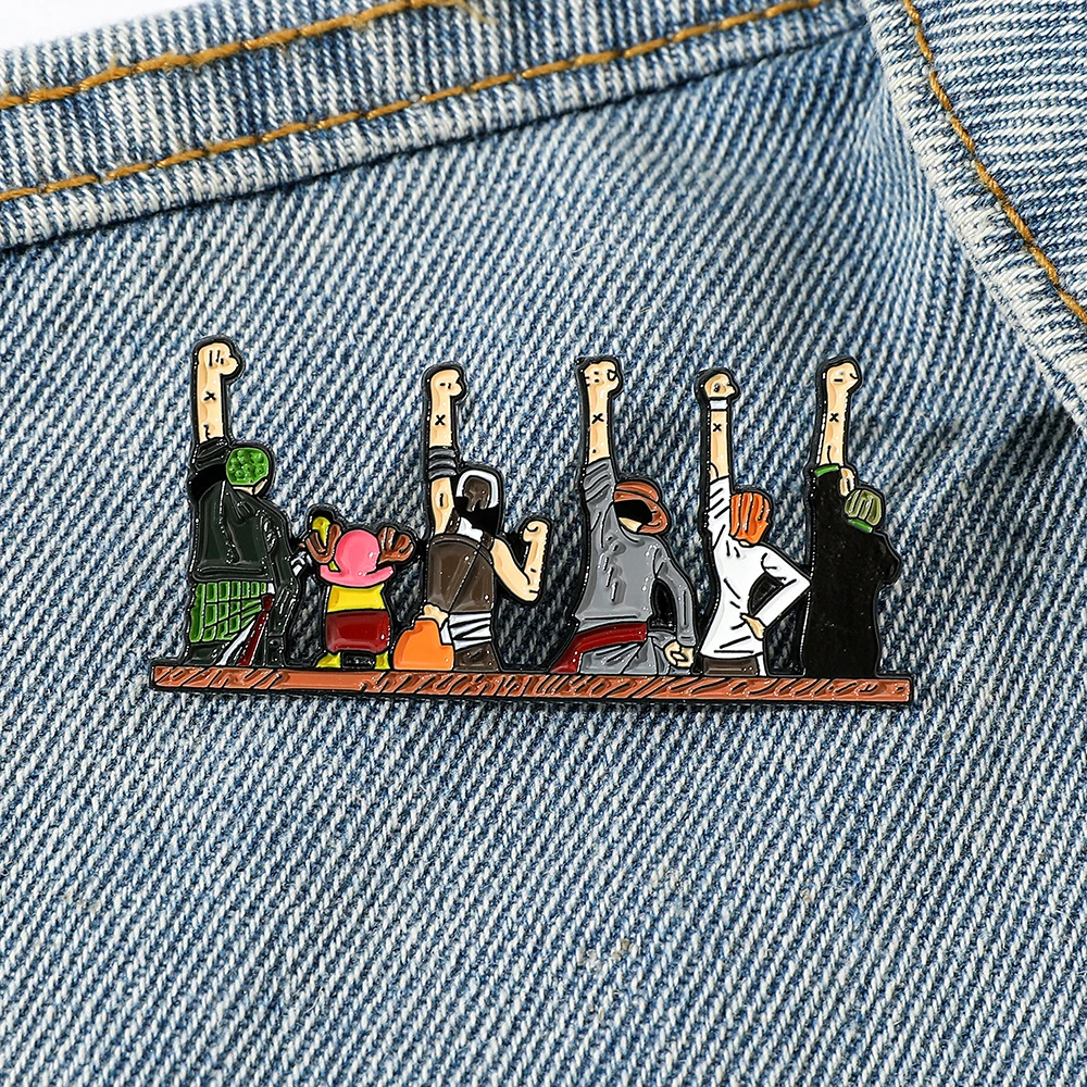 1 Pc Individuality Anime Brooch Straw Hat Pirates Creative Metal Badge Jewelry Clothing Backpack Accessories Gift for Friend