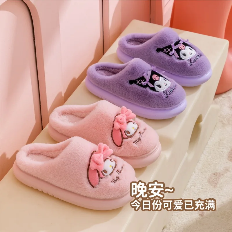 

2026 Sanrio Cute Hello Kitty Plush Warm Women's Slippers Anime Kuromi Female Home Interior Cotton Slippers Cartoon Girls Shoes