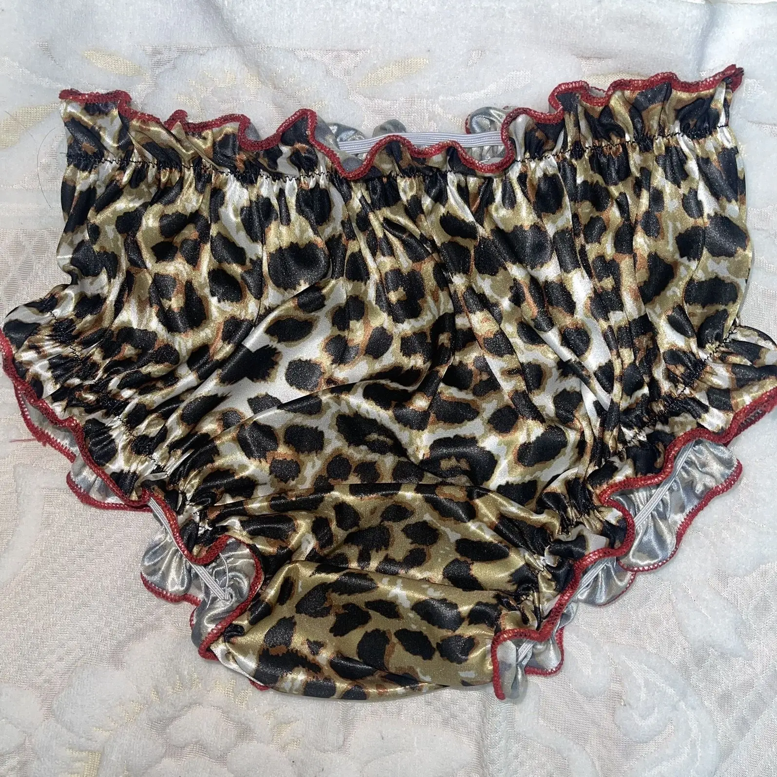 

Plus Size Underwear Glossy Leopard Print Floral Ruffles Soft Silky Smooth Lingerie Panties Women Men Sexy Briefs
