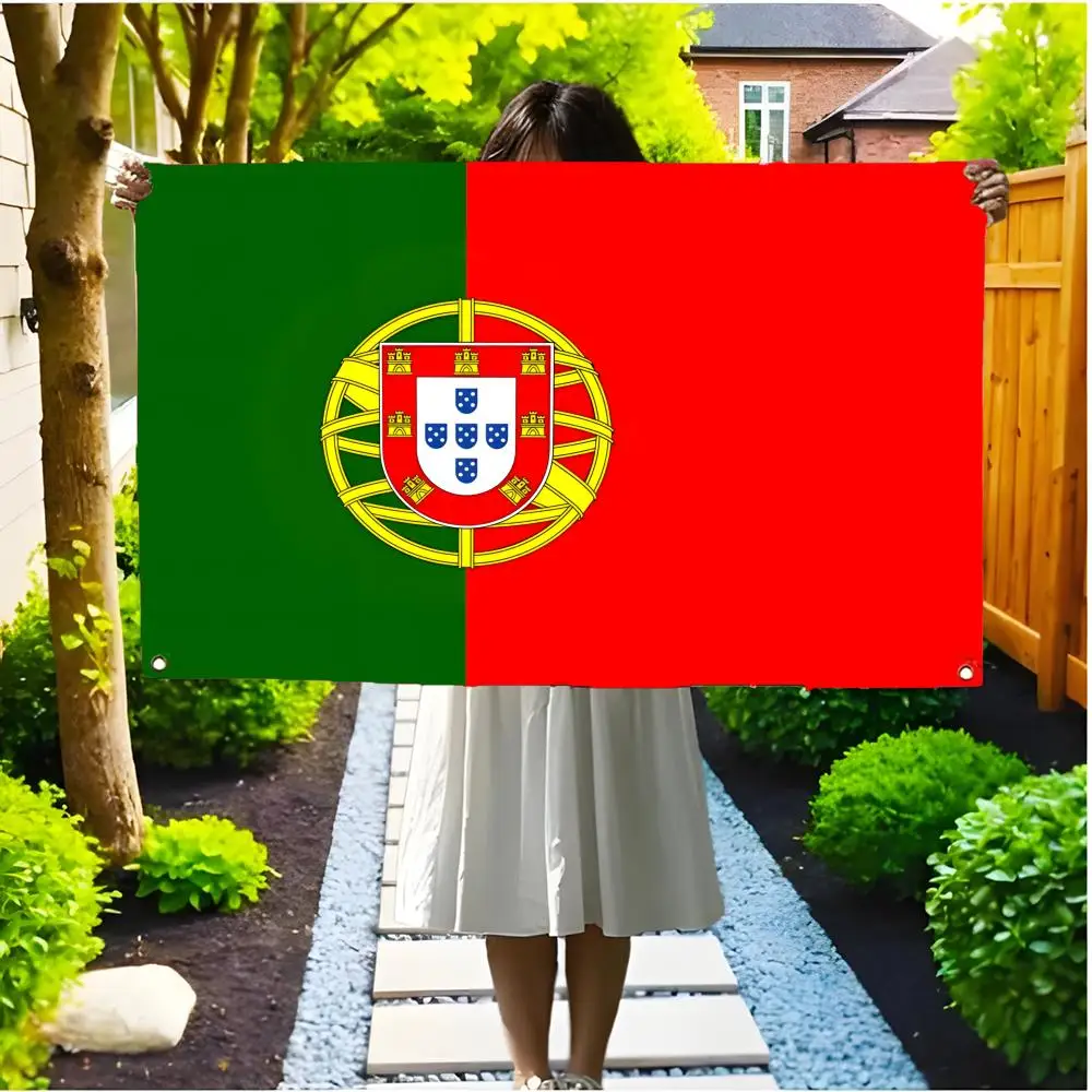 Coastal Historic Portugal Flags Borderless four-ring ornament indoor outdoor decoration effortless to hang