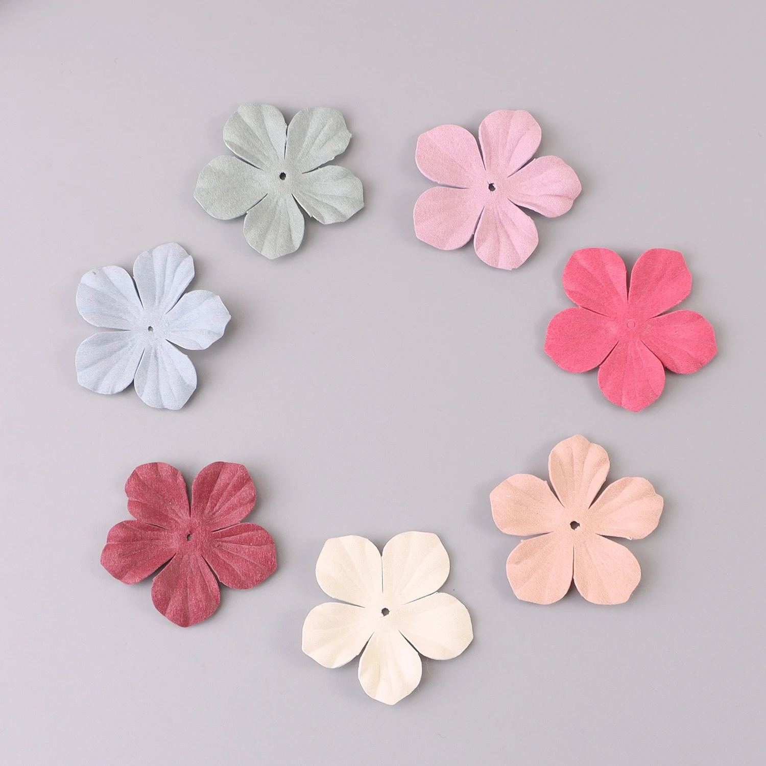 30pc Small Exquisite Leather Flowers Handmade Artificial Flower Head Wedding Decoration DIY Scrapbooking Craft Fake Flower