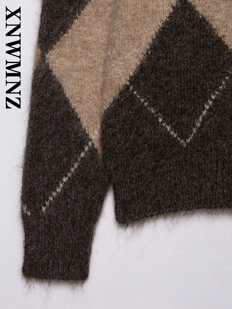 XNWMNZ 2025 Autumn New Lady Fashion Casual Long Sleeve O-Collar Knitted Long Sleeve Top Vintage Commuting Woman's BROWN Pullover