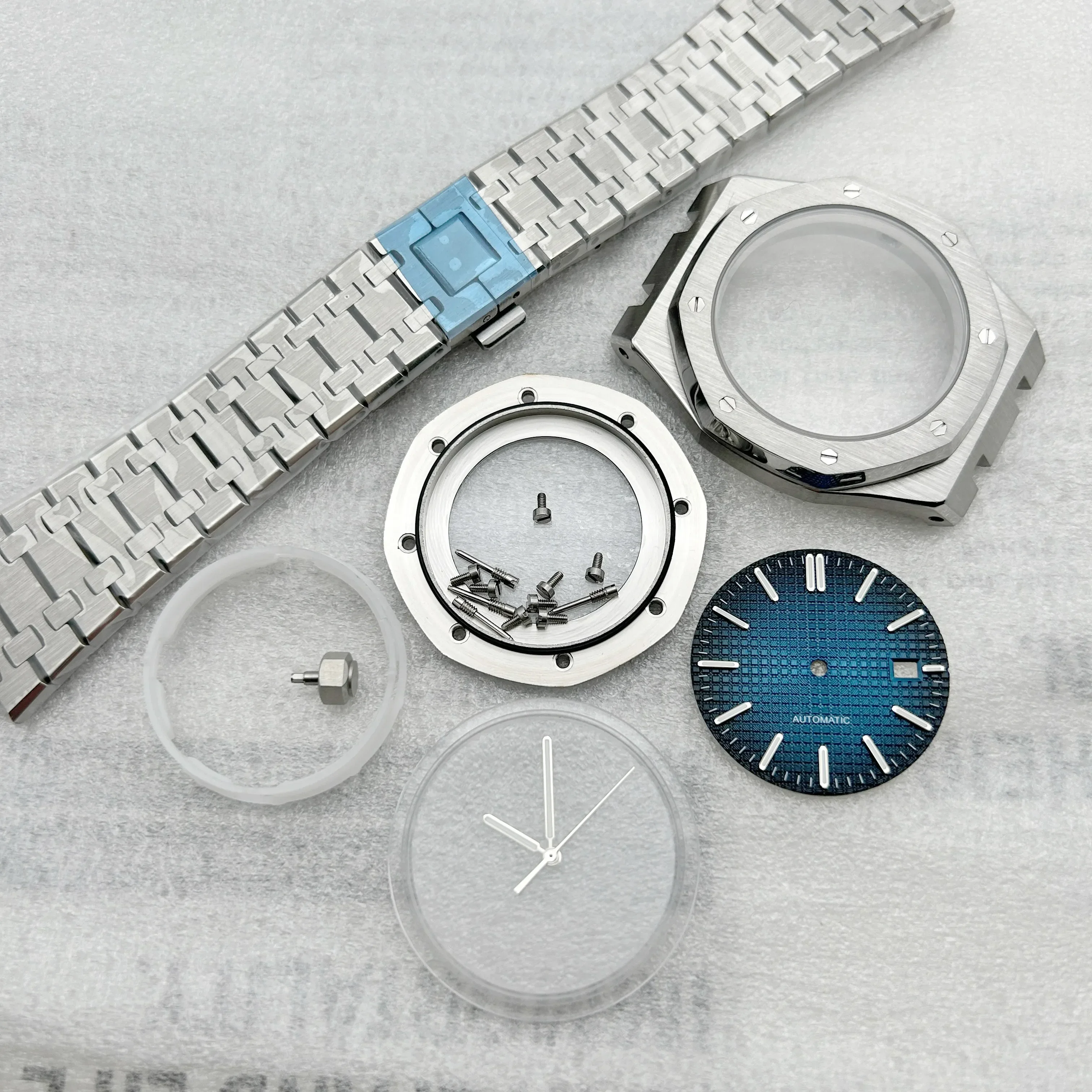 41 mm Uhrengehäuse, 31,8 mm Zifferblatt, Zeiger, Edelstahlarmband, Saphirglas, 100 m wasserdicht, für NH35 NH36 Uhrwerk, Gehäuse aus königlicher Eiche