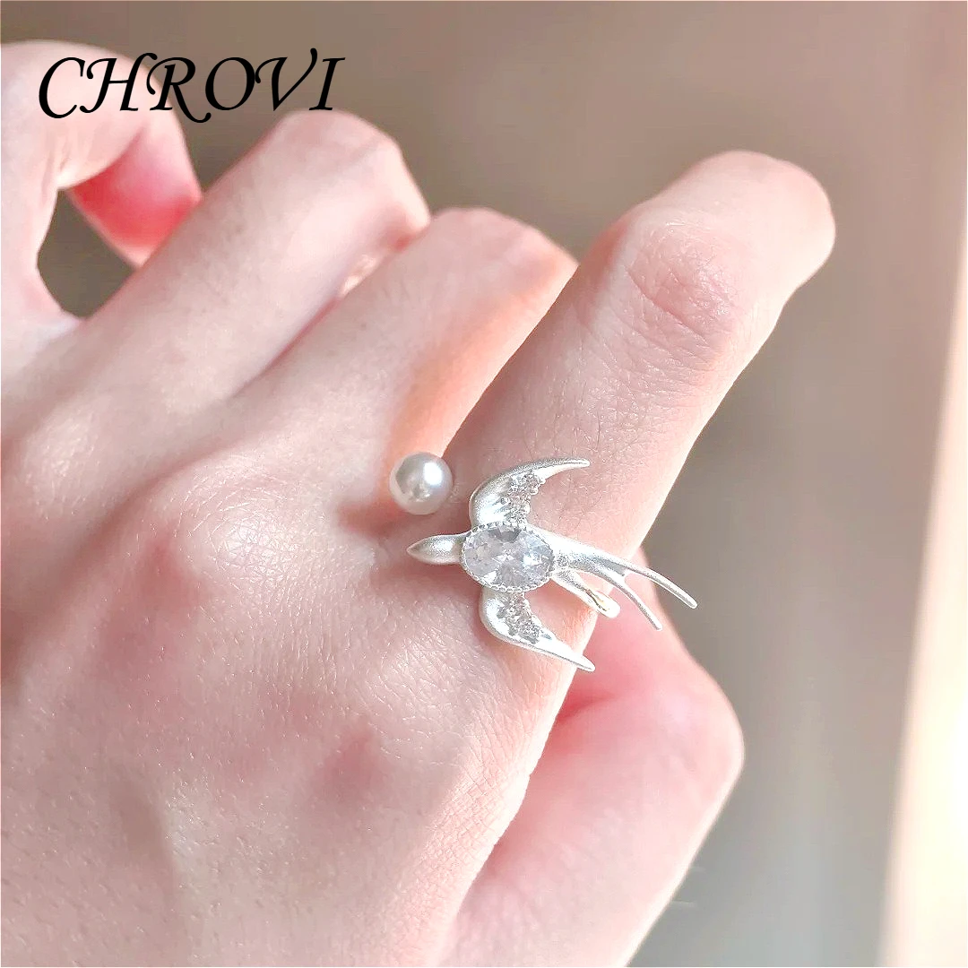 Luxury-modern new 925 pure silver high-end graceful flying swallow diamond ring for women, stylish and sweet earrings