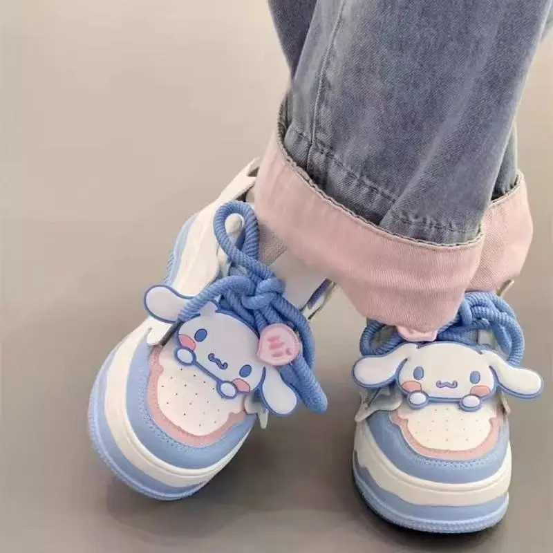 

Реальные фотографии, парусиновая обувь Cinnamoroll, студентки, корейская версия, весна 2023, новые женские туфли с плоской подошвой и граффити