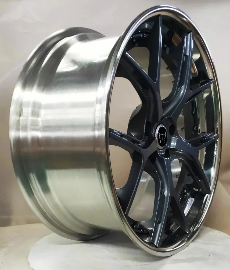 D0799 For Hyundai Mighty Front Wheel Hub Forged Aluminium Alloy Truck Wheel Hub with Bronze Finish 35mm ET