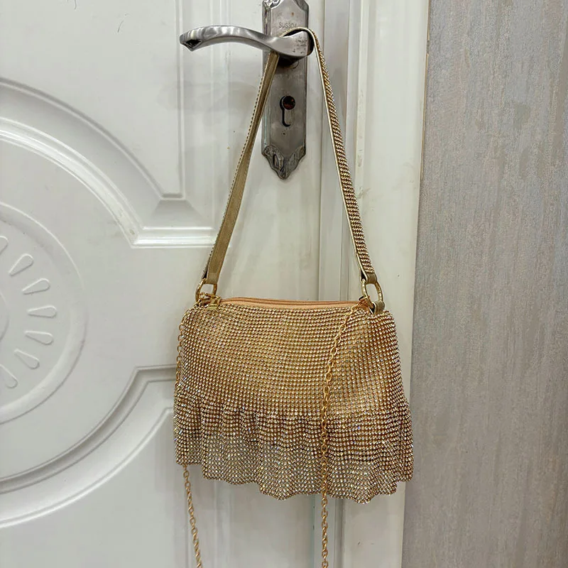 

Shiny Silver Rhinestone Clutch Bags Women 2023 Luxury Designer Trending Boutique Folds Crystal Purses and Handbags Wedding Party