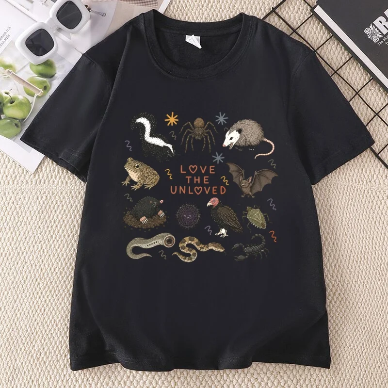 Love The Unloved T-Shirt Women Weird Animal Tee Entomology Biology Teacher T Shirt Nature Lover Tees Woman Clothing