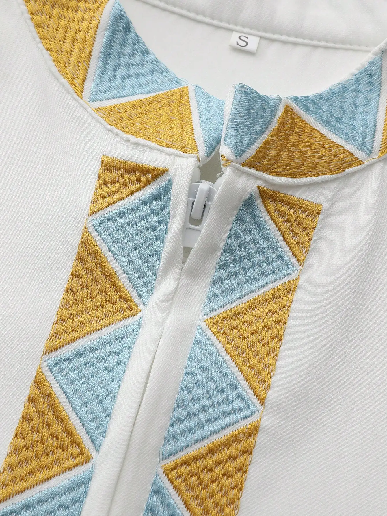 Luxurious Men Outfits Kuanda Suits Embroidered Long Sleeve Tops Pants African Ethnic Casual Traditional 2pcs Wedding Party Set