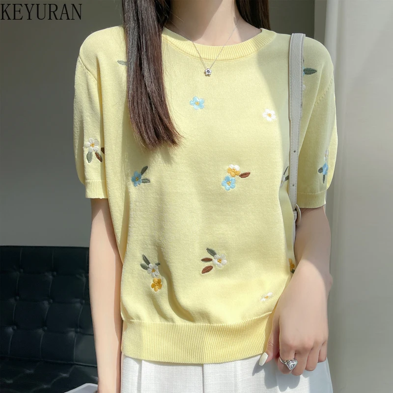 

Vintage Embroidered Floral Short Sleeve Knit T-shirt Women's 2025 Summer New Fashion Thin O-Neck Casual Loose Knitwear Tops Tees