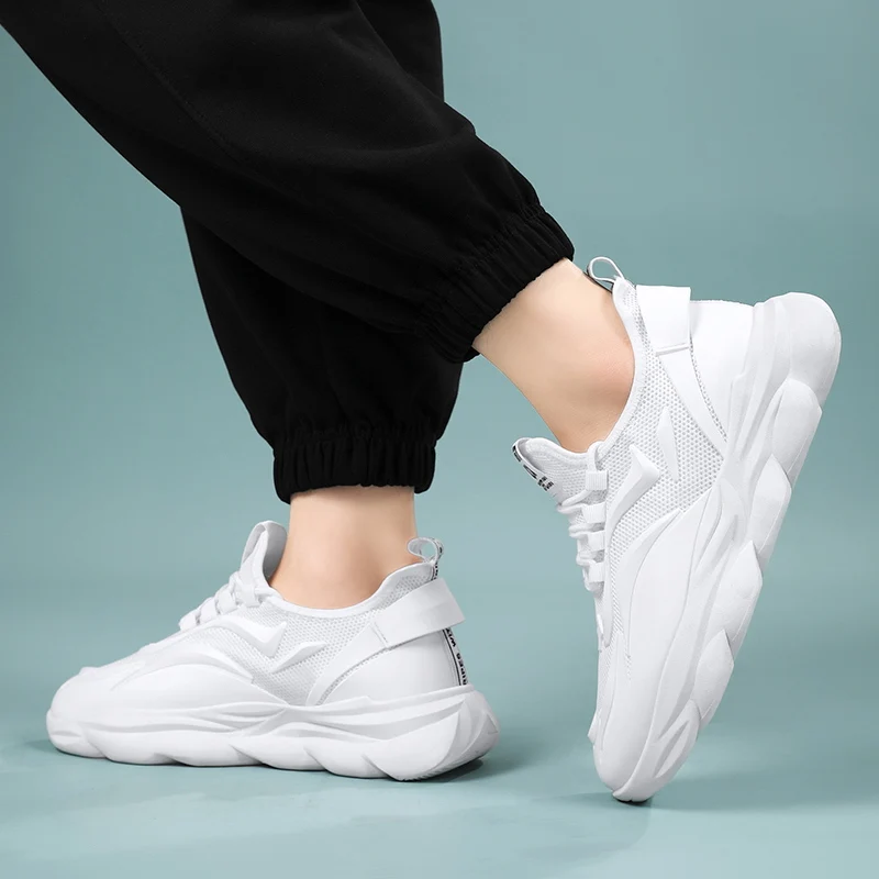 Men's Breathable Mesh Running Trainers With Durable Thick Sole_voghion.com