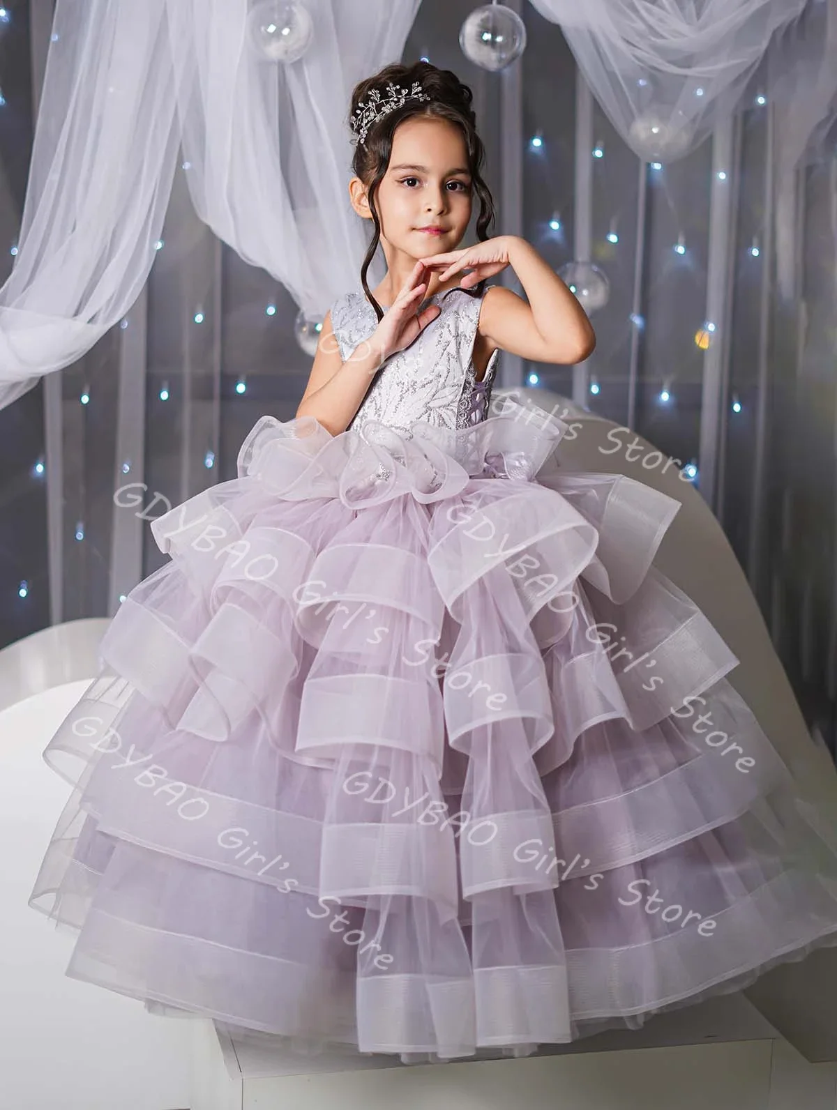 ที่กําหนดเองTulle Ruffledเจ้าหญิงประกวดชุดยาวลูกปัดApplique Layeredดอกไม้สาวชุดโบว์วันเกิดParty Ball Gown