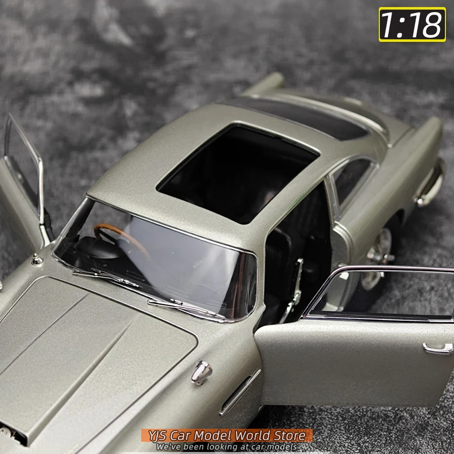 Xiaoguang Diecast model schaal 1:18 DB5 007 model legering simulatie Metalen automodel Een klassieke auto voor een verjaardagscadeau