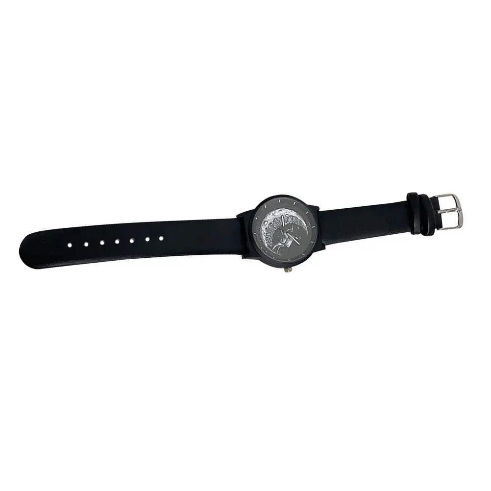Astronaut Wristwatch for Ladies and Gentlemen Watchband Simple Supple Gorgeous Design Reliable Movement Chic