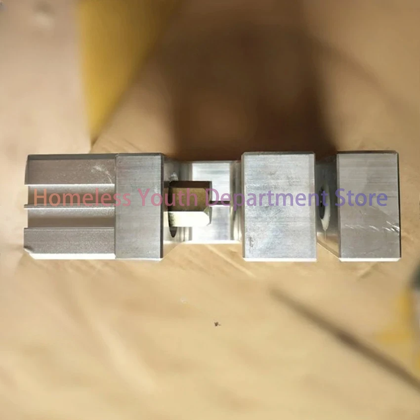 2-10MM Round Hole Pneumatic Puncher Plastic Bag Punch Machine Material Passing Width 150Mm Packaging PP Film PE Punching Machine