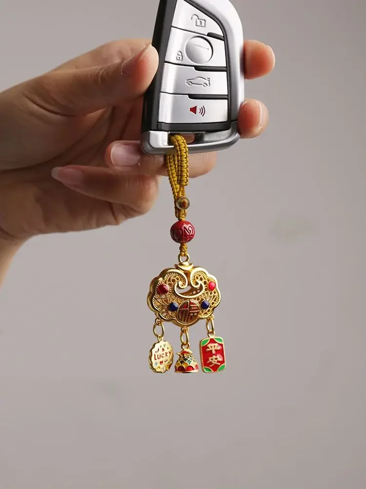 Chinese Style Personality Creative Sand Gold Ruyi Lock Keychain Men's and Women's Retro Gold Swallowing Beast Car Key Pendant