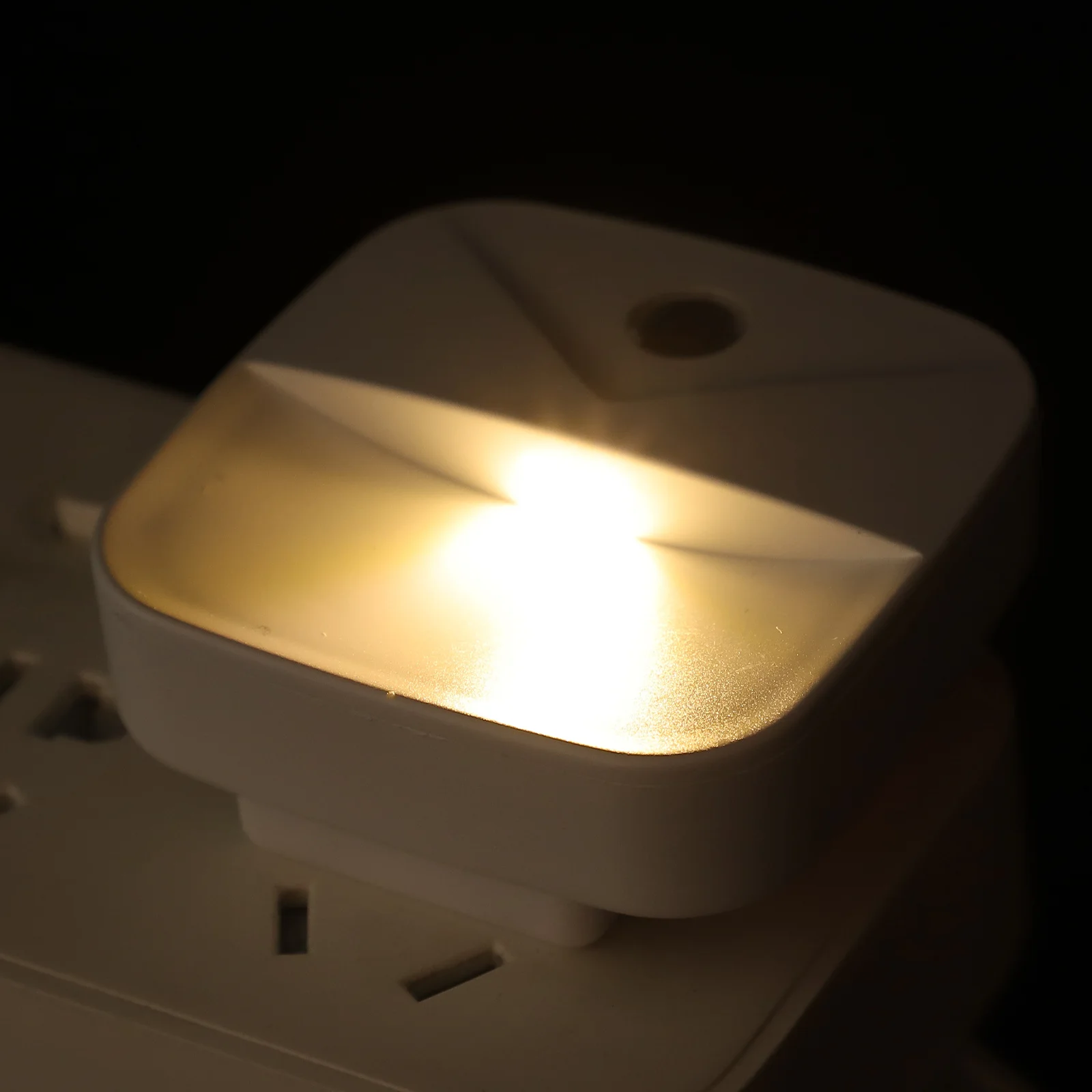 Рисунок 3 - сенсорные ночные огни