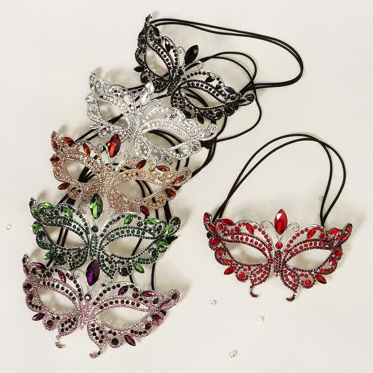 

1pc Sexy Women Queen Glitter Rhinestones Masquerade Mask Eye Masks Venetian Costume Prom Party Half Face Mask Costume Props