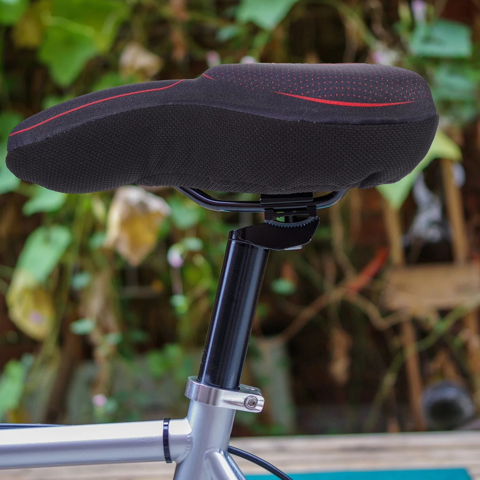 

Premium Thickened Bike Saddle Breathable Cushion Universal Seat Post Shock Absorption Cycling Saddle For Mountain Road Bikes