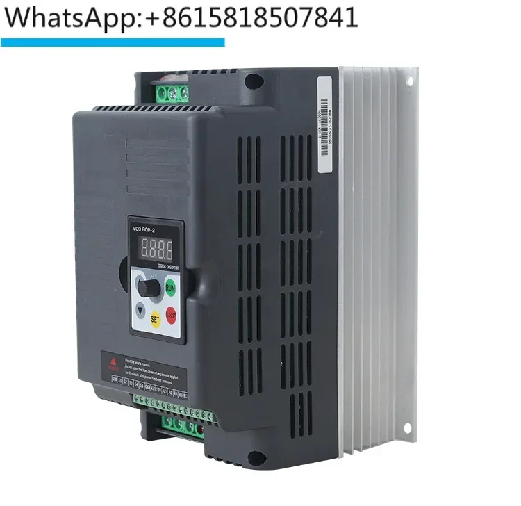 Variable frequency drive three-phase 380v single-phase 220v/1.5/2.2/5.5/7.5 kW 11kw water pump motor speed controller
