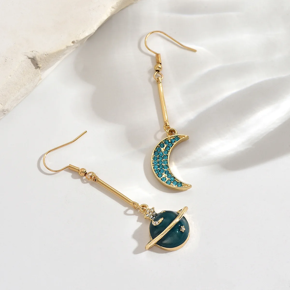 

Light Luxury Blue Rhinestone Planet Galaxy Tassel Dangle Earrings Women
