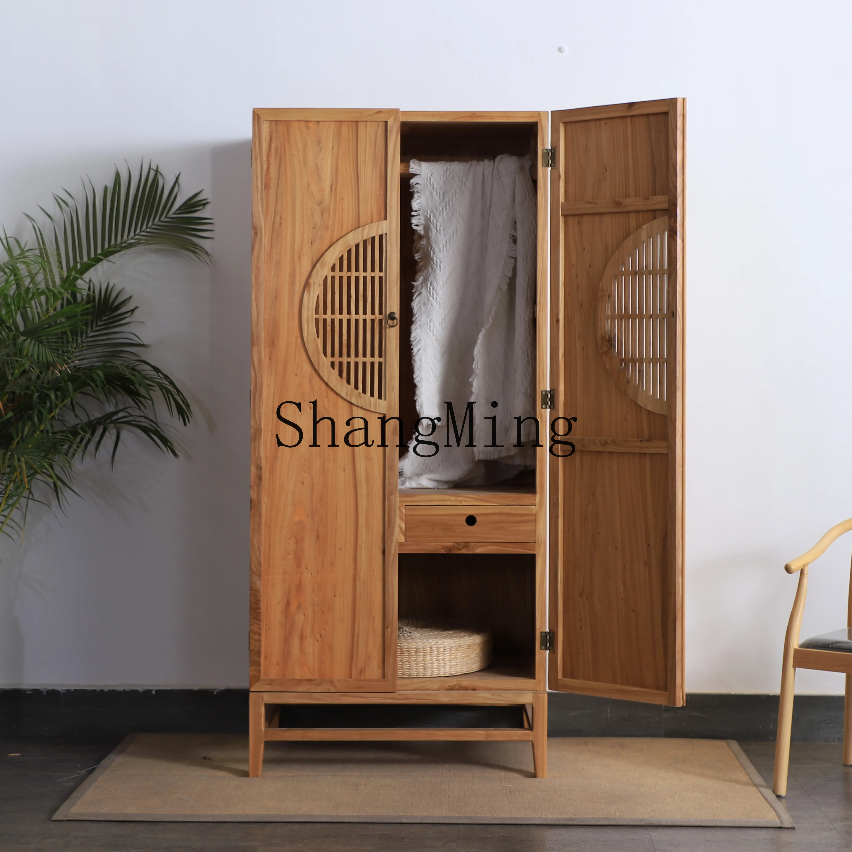 

CL new Chinese solid wood furniture Chinese style wardrobe B & B hotel simple small wardrobe opposite door storage locker