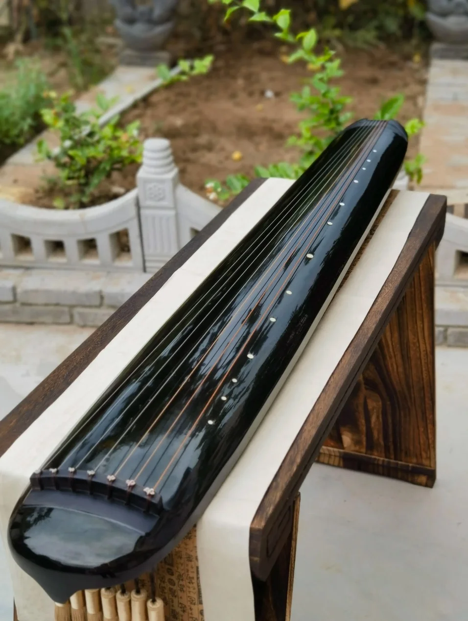 Guqin noir style Hundun, laque brute, instrument à cordes traditionnel chinois