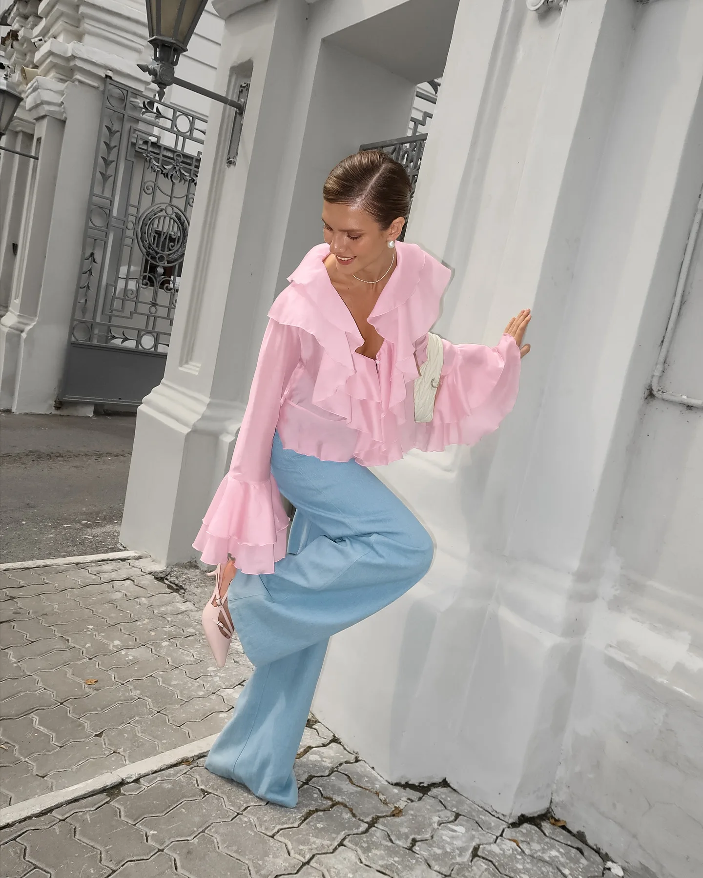 Camicia rosa dolce allentata Donna 2025 Camicie a maniche lunghe con scollo a V moda estiva Top Elegante camicetta con volant Fairycore Abbigliamento femminile